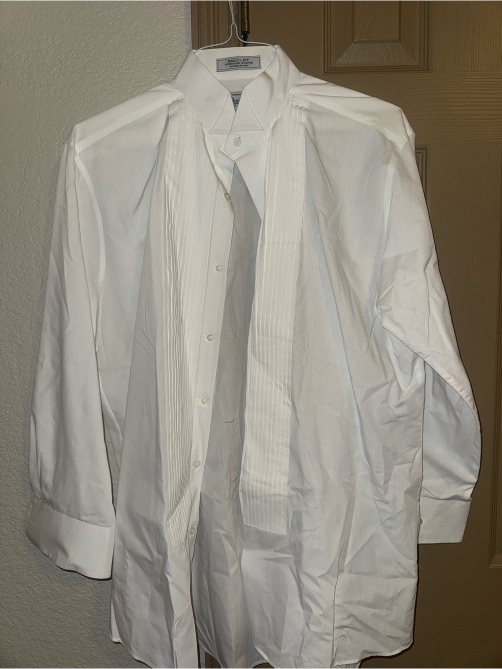 White Pleated Front Dress Shirt with Wingtip Collar